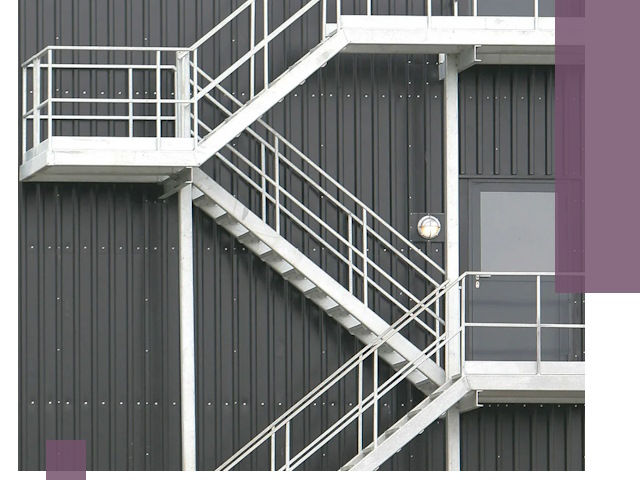 Изготовление и монтаж пожарных лестниц в Дальнегорске быстро и надежно