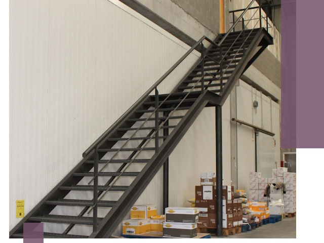Лестницы для производства в Дальнегорске — изготовление и монтаж