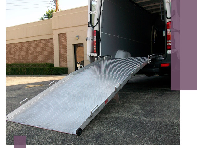 Мобильные пандусы в Дальнегорске — производство, монтаж и аренда