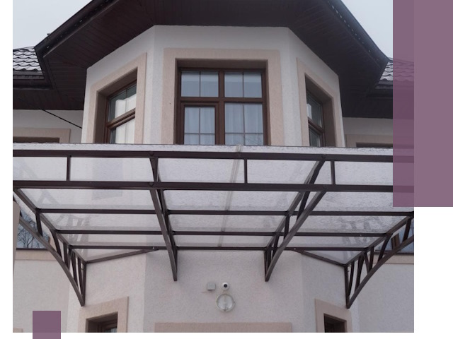 Козырьки из поликарбоната под ключ в Дальнегорске