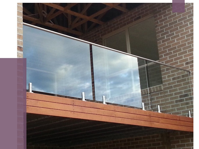 Стеклянные парапеты на крыше и террасе в Дальнегорске от 11592 руб. | ПРОЛЁТ-Дль